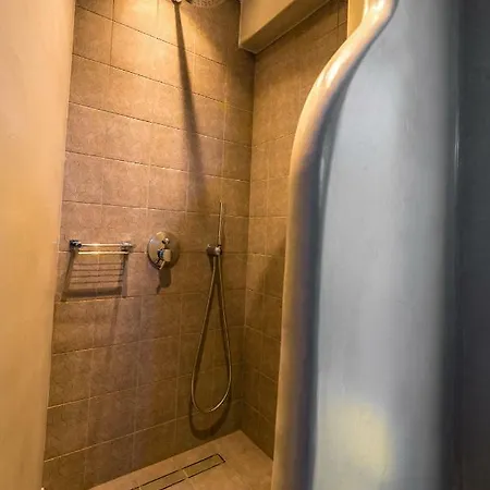 Emerald Collection Otel 3*