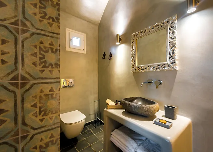 Hotel Emerald Collection 3*