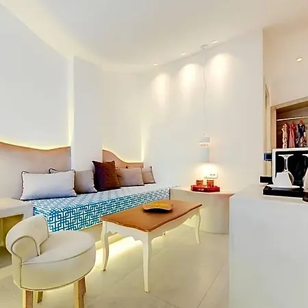 Hotel Emerald Collection 3*