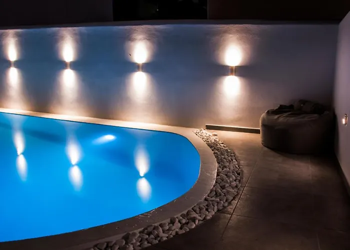 Emerald Collection Hotel