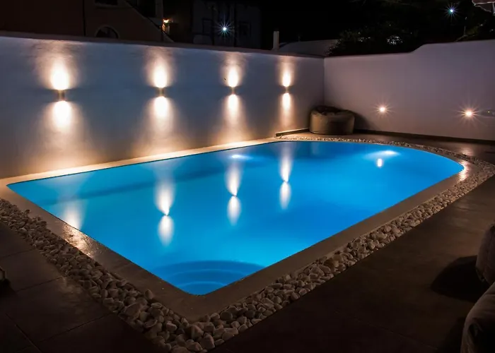 Hotel Emerald Collection 3*