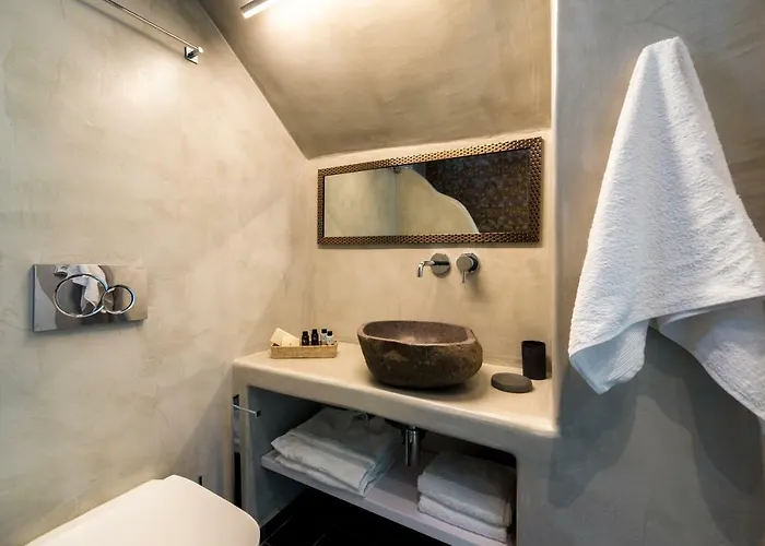 Emerald Collection קרטראדוס