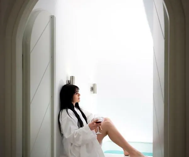 Emerald Collection מלון קרטראדוס