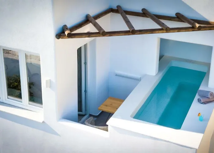 Emerald Collection Hotel 3*