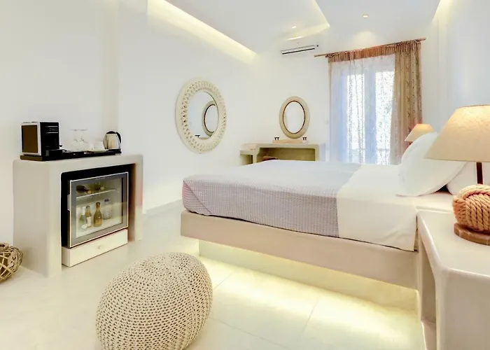 Hotel Emerald Collection 3*