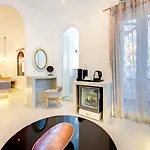 Hotel Emerald Collection 3*