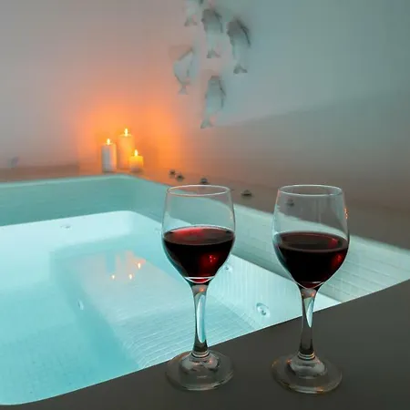 Emerald Collection Hotel 3*