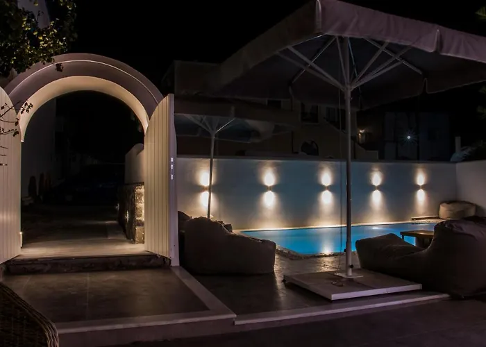 Emerald Collection Hotel