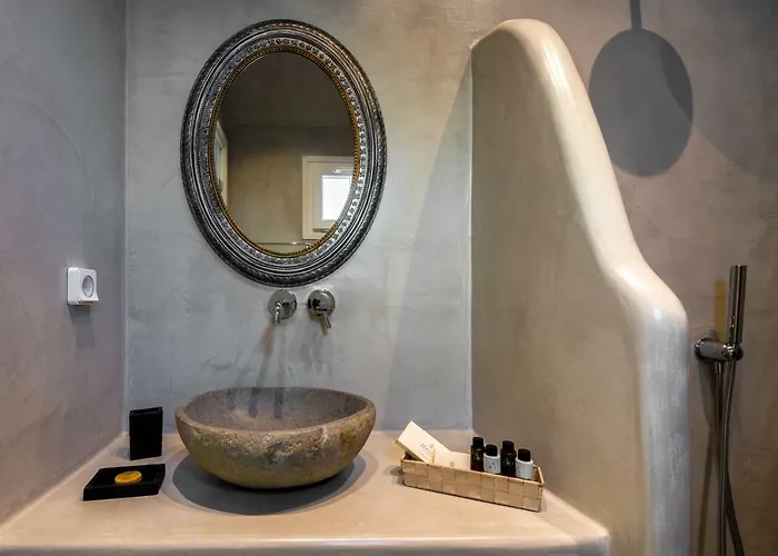 Emerald Collection Hotel Karterados (Santorini)